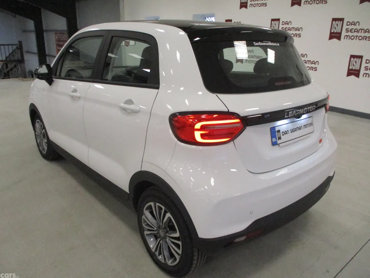 Leapmotor T03 Hatchback, Electric, 2027, White