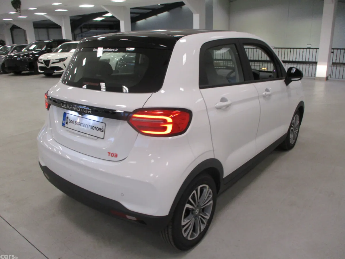 Leapmotor T03 Hatchback, Electric, 2027, White