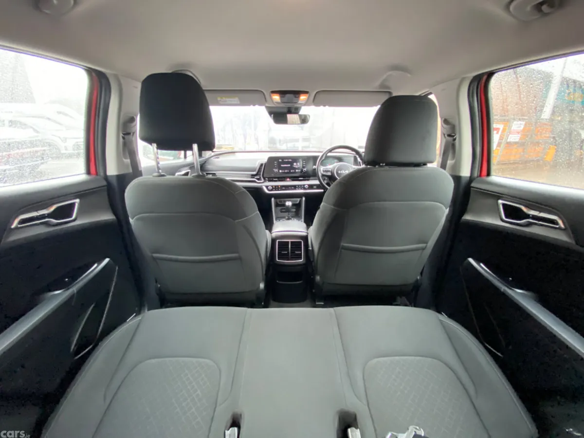 Kia Sportage SUV, Diesel Hybrid, 2023, Red