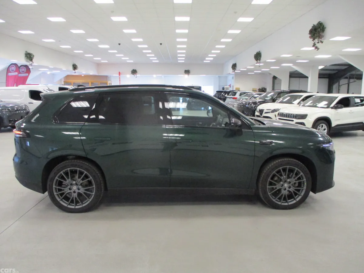 Leapmotor C10 SUV, Petrol Hybrid, 2027, Green