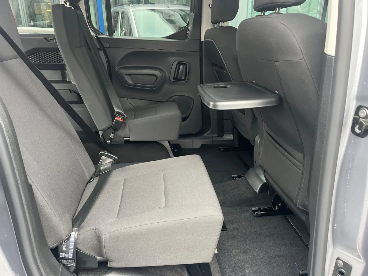 Citroen Berlingo Multispace MPV, Diesel, 2026, Silver