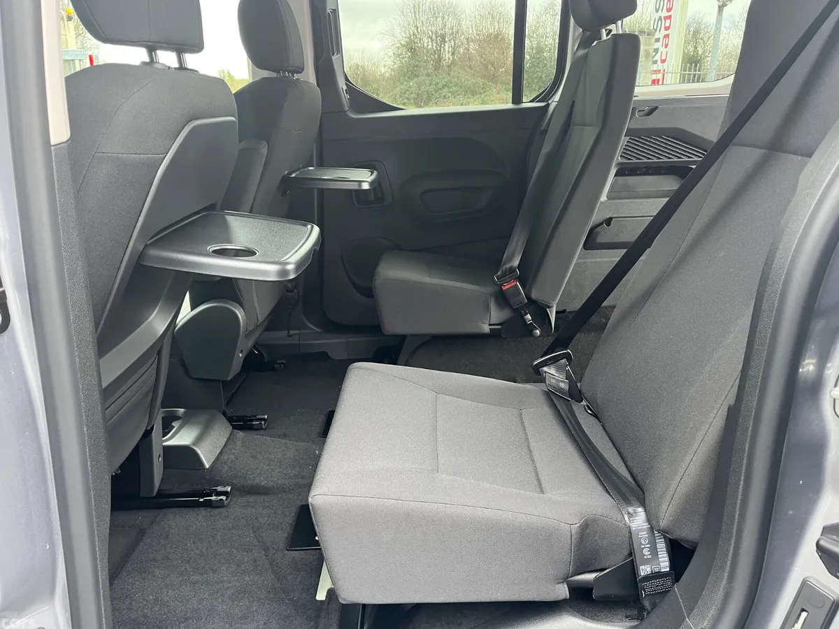 Citroen Berlingo Multispace MPV, Diesel, 2026, Silver