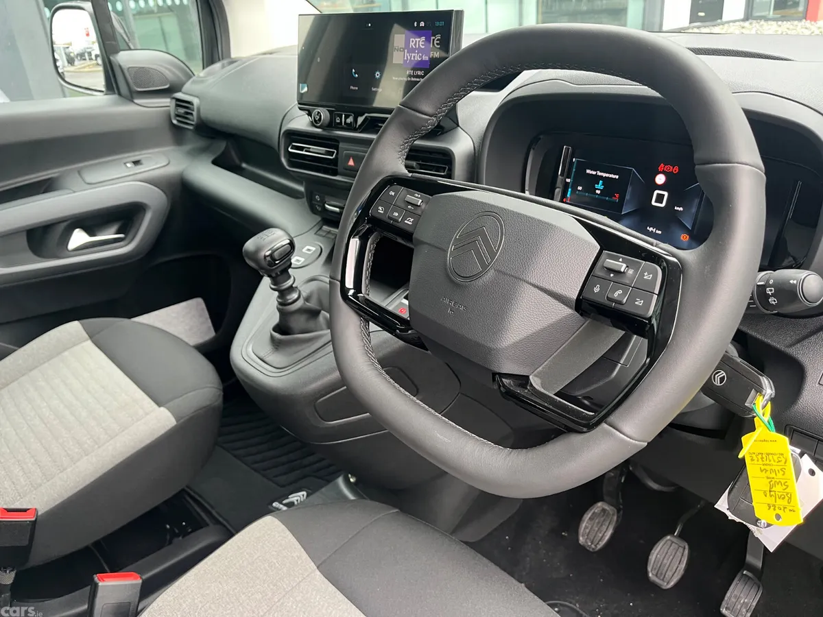 Citroen Berlingo Multispace MPV, Diesel, 2026, Silver
