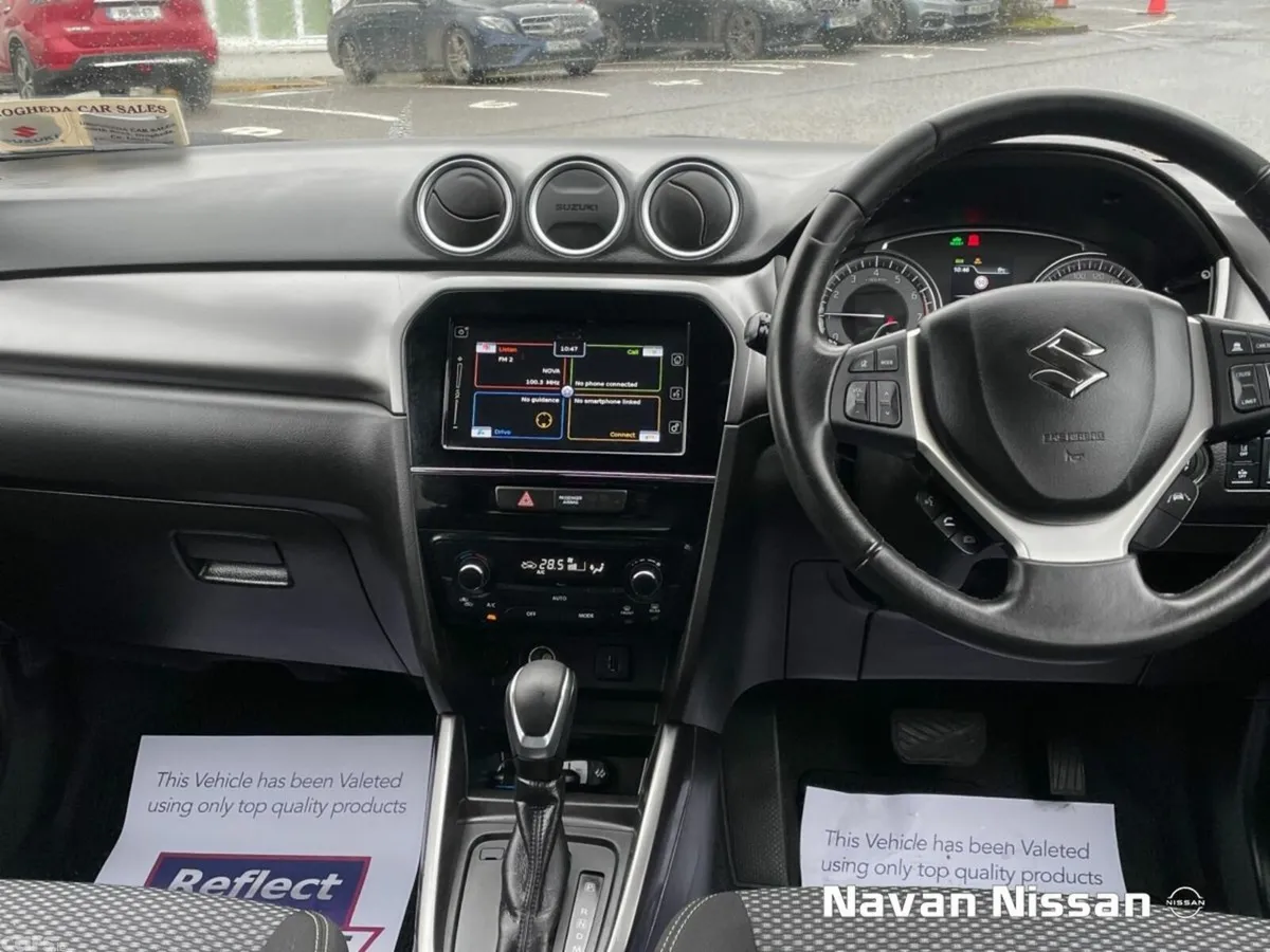 Suzuki Vitara SUV, Petrol Hybrid, 2023, Yellow