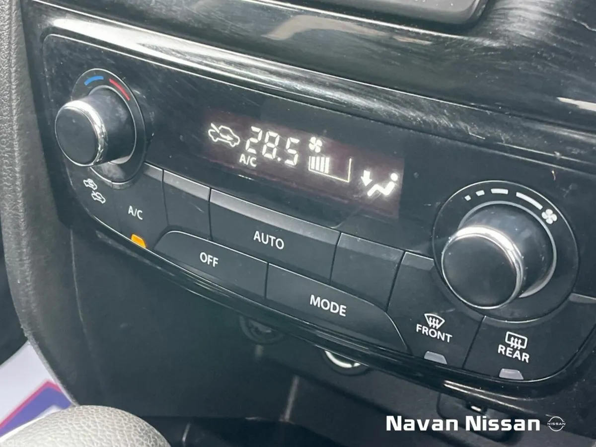 Suzuki Vitara SUV, Petrol Hybrid, 2023, Yellow