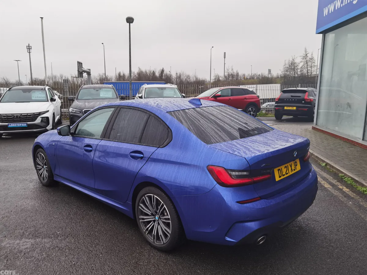 BMW 3-Series Saloon, Petrol Plug-in Hybrid, 2021, Blue