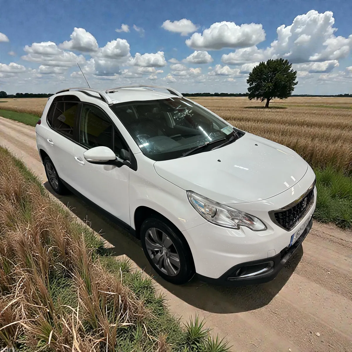 Peugeot 2008 SUV, Petrol, 2016, White