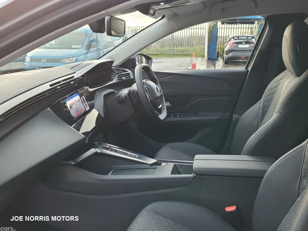 Peugeot 408 Hatchback, Petrol, 2025, Grey