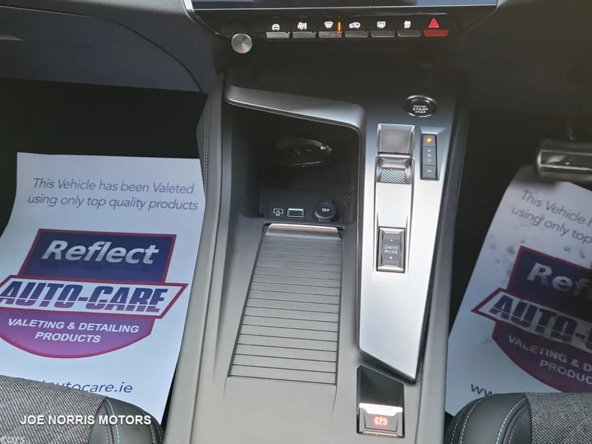 Peugeot 408 Hatchback, Petrol, 2025, Grey