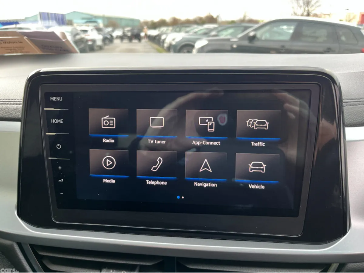 Volkswagen T-Roc SUV, Petrol, 2023, Red