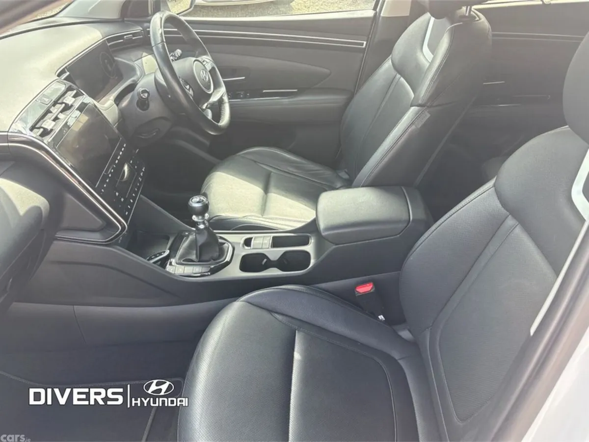 Hyundai Tucson MPV, Diesel, 2022, White