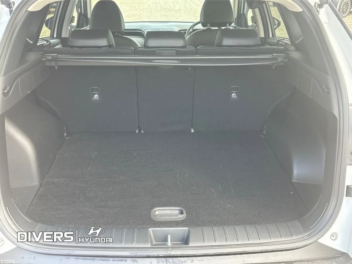 Hyundai Tucson MPV, Diesel, 2022, White