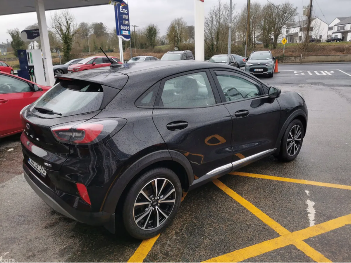 Ford Puma MPV, Petrol Hybrid, 2020, Black