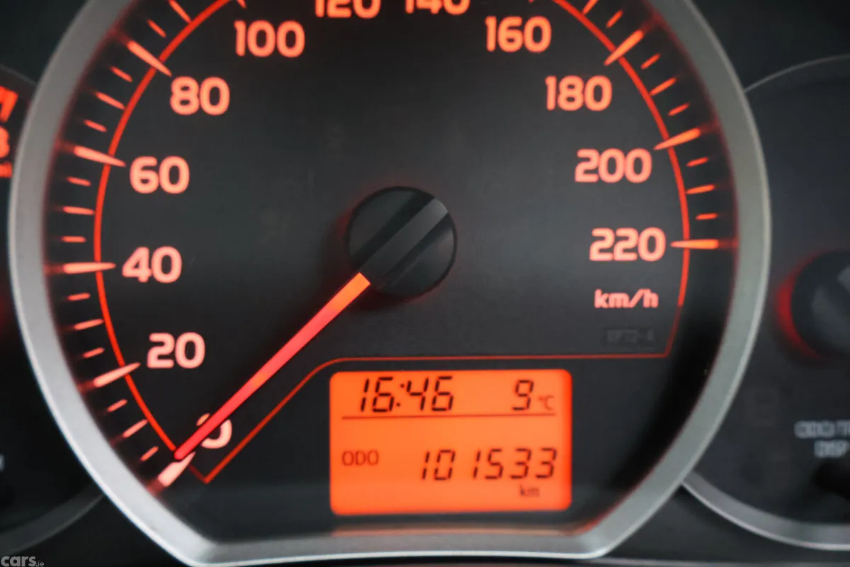 Toyota Yaris Hatchback, Petrol, 2014, Silver