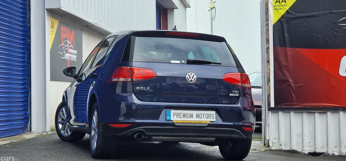 Volkswagen Golf Hatchback, Petrol, 2015, Blue