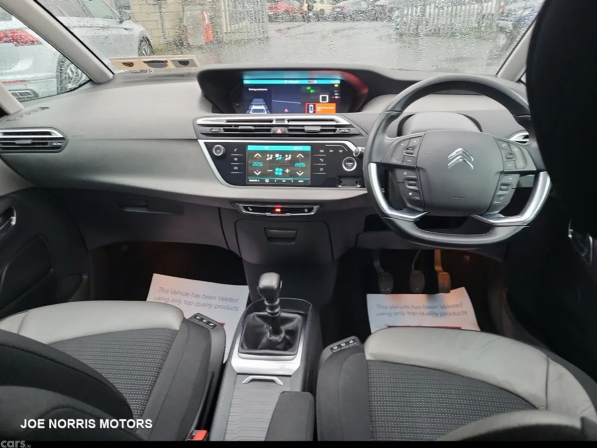 Citroen C4 Spacetourer MPV, Petrol, 2019, Grey