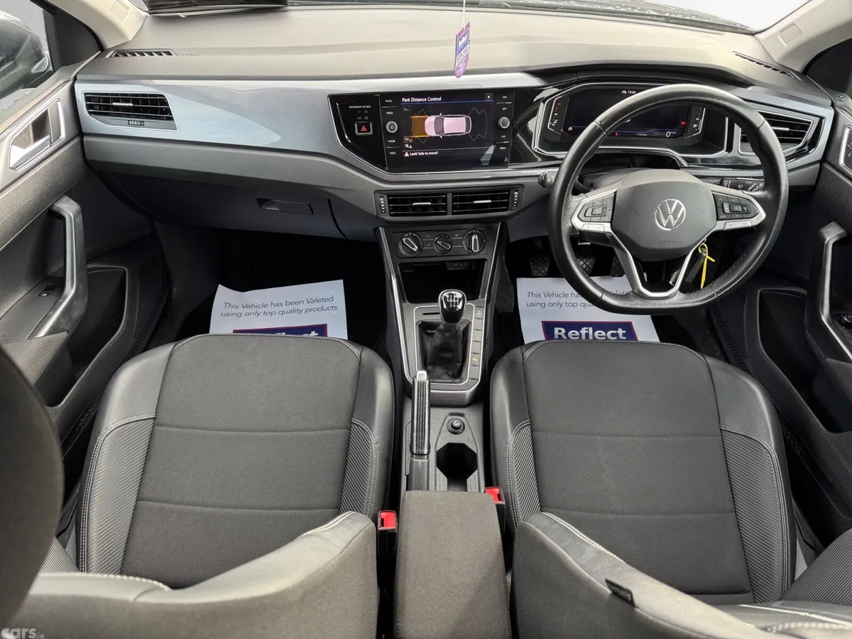 Volkswagen Taigo Estate, Petrol, 2022, Grey