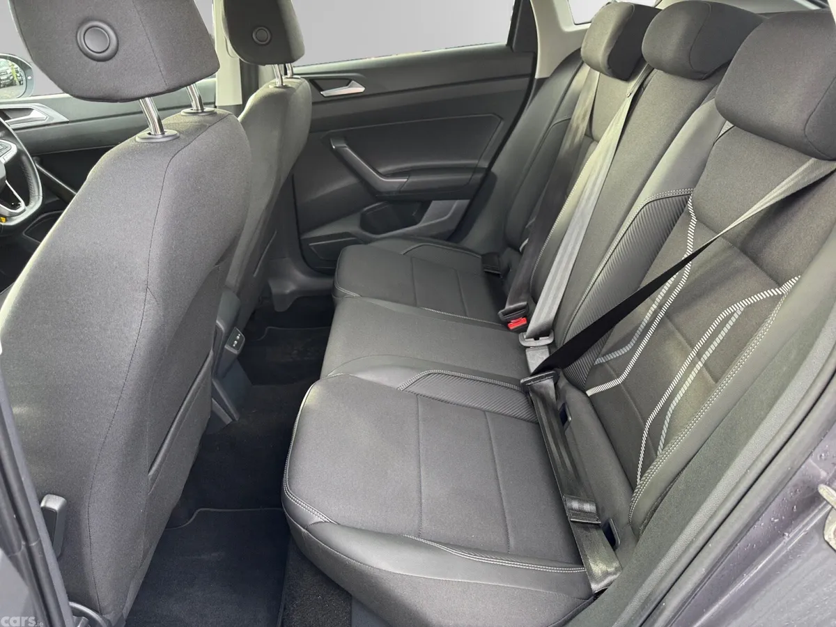 Volkswagen Taigo Estate, Petrol, 2022, Grey