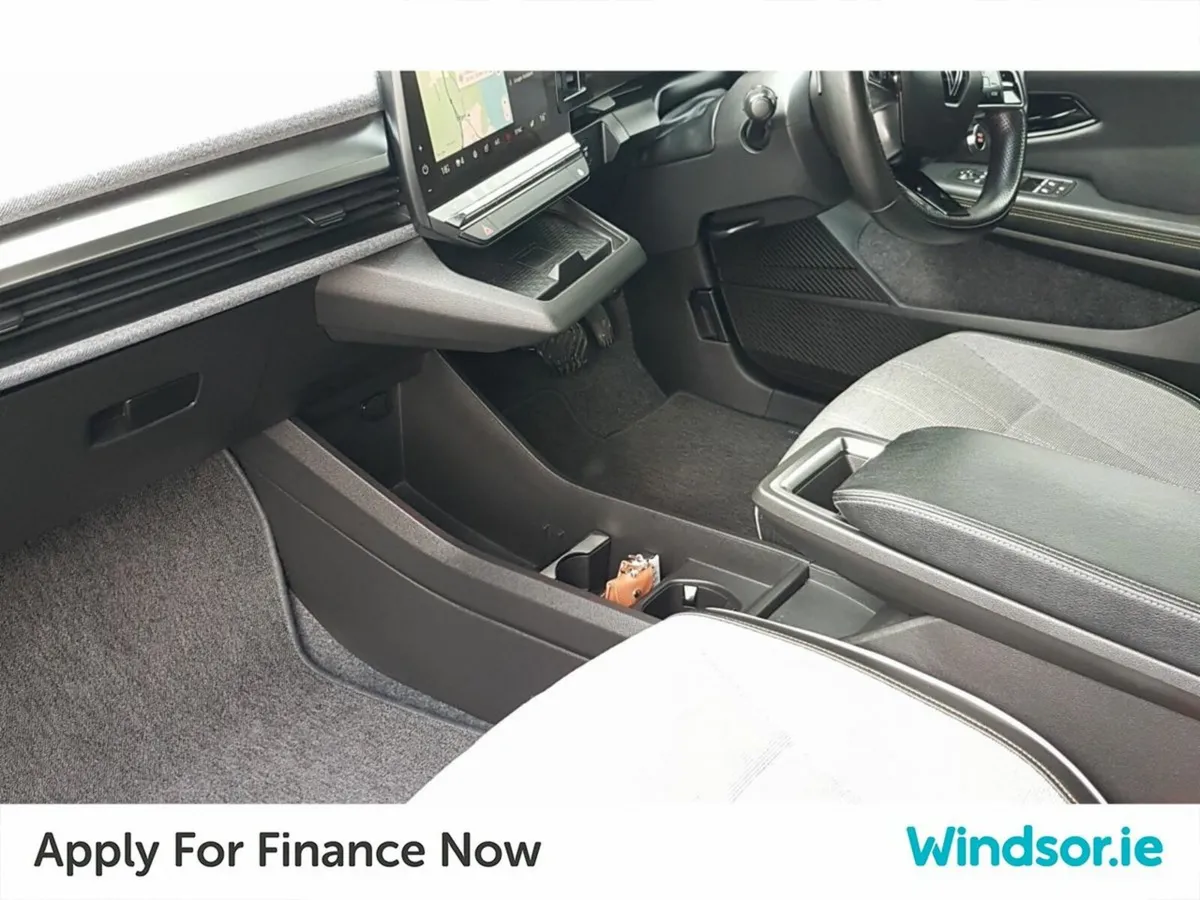 Renault Megane E-Tech Hatchback, Electric, 2023, Black