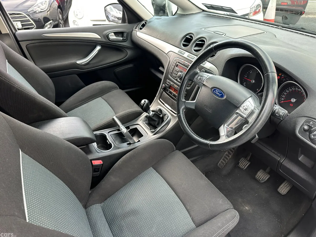 Ford S-Max MPV, Diesel, 2014, Silver