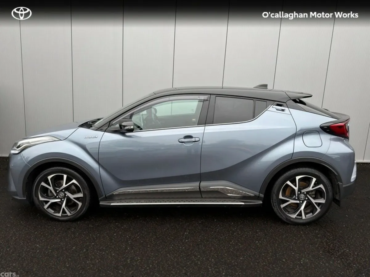 Toyota C-HR SUV, Petrol Hybrid, 2022, Grey