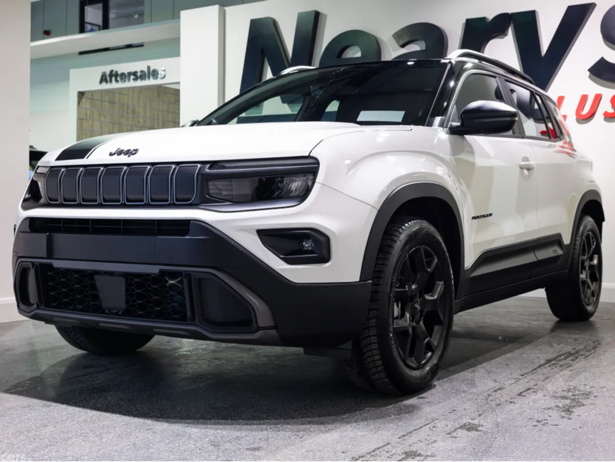 Jeep Avenger SUV, Petrol Hybrid, 2026, White