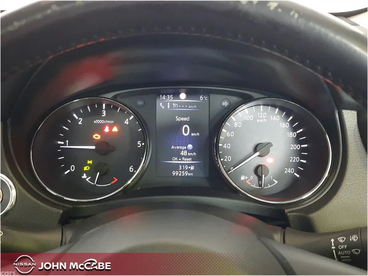 Nissan X-Trail MPV, Diesel, 2021, Red