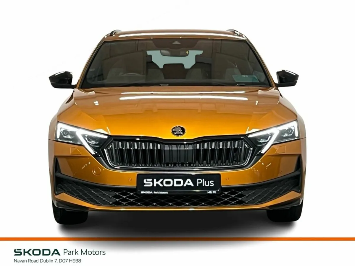 Skoda Octavia Estate, Diesel, 2025, Orange