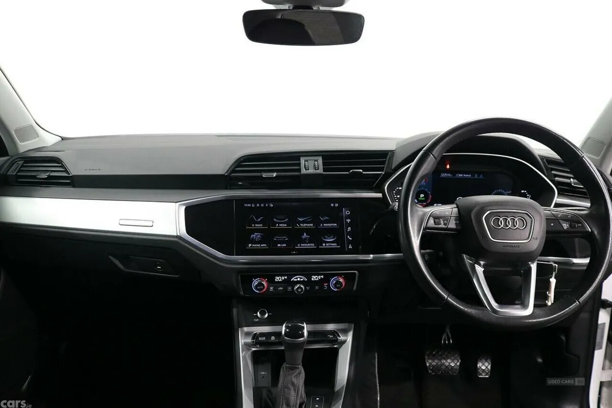 Audi Q3 SUV, Petrol Hybrid, 2022, White