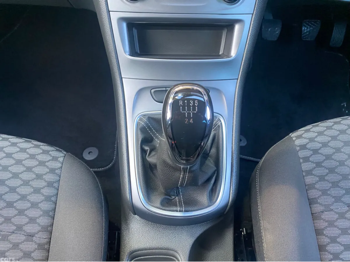 Opel Astra Hatchback, Petrol, 2019, Blue