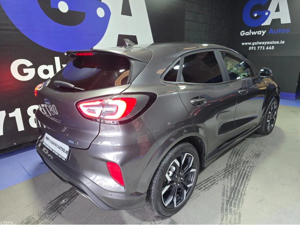 Ford Puma Hatchback, Petrol, 2021, Grey