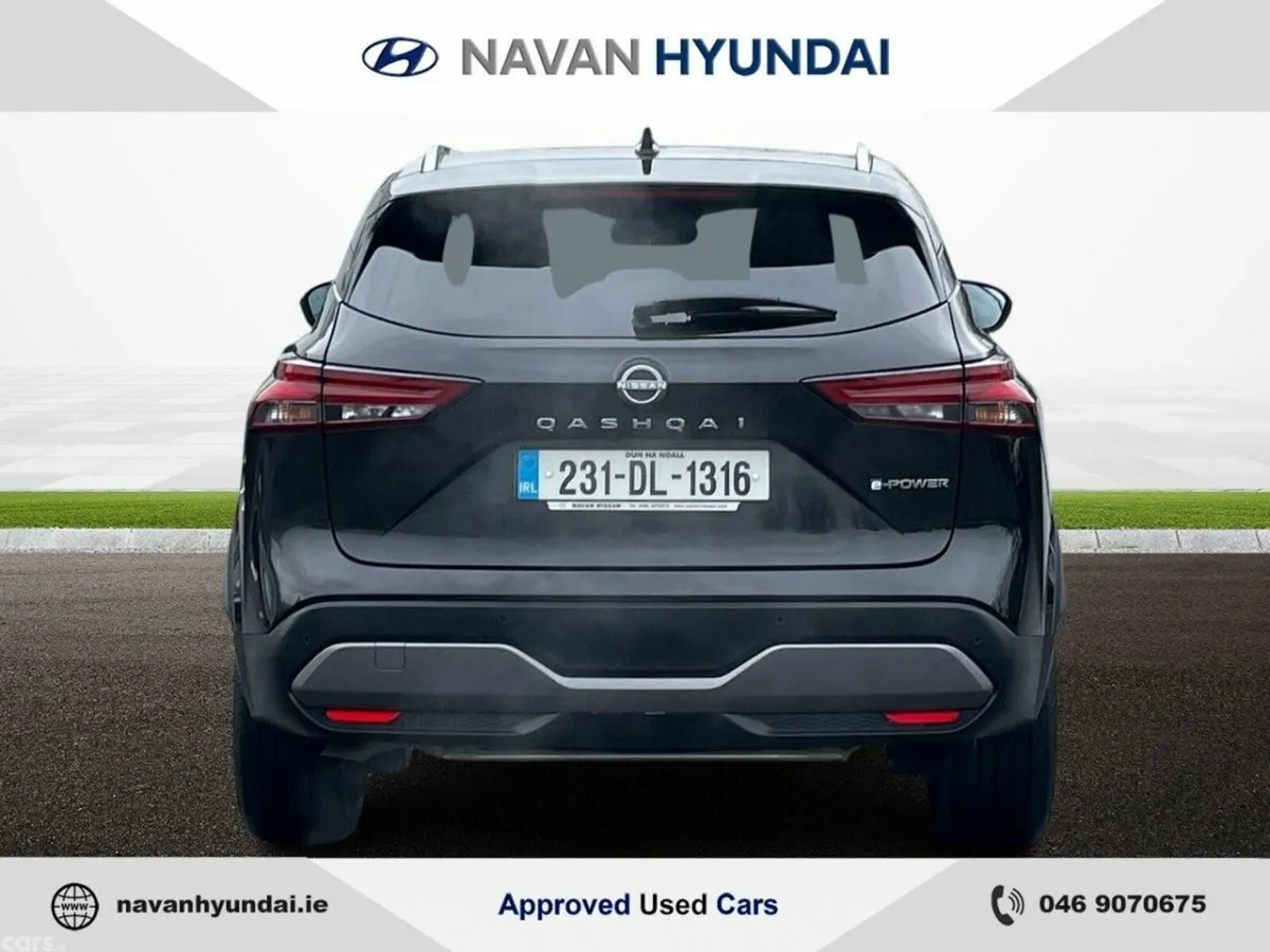 Nissan Qashqai MPV, Petrol Hybrid, 2023, Black