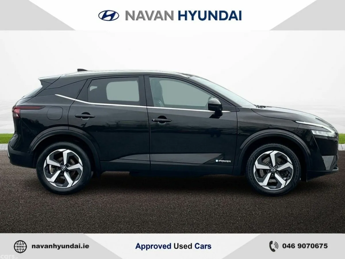 Nissan Qashqai MPV, Petrol Hybrid, 2023, Black