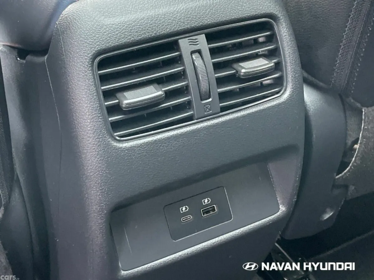 Nissan Qashqai MPV, Petrol Hybrid, 2023, Black