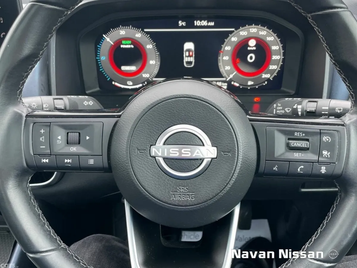 Nissan Qashqai MPV, Petrol Hybrid, 2023, Black