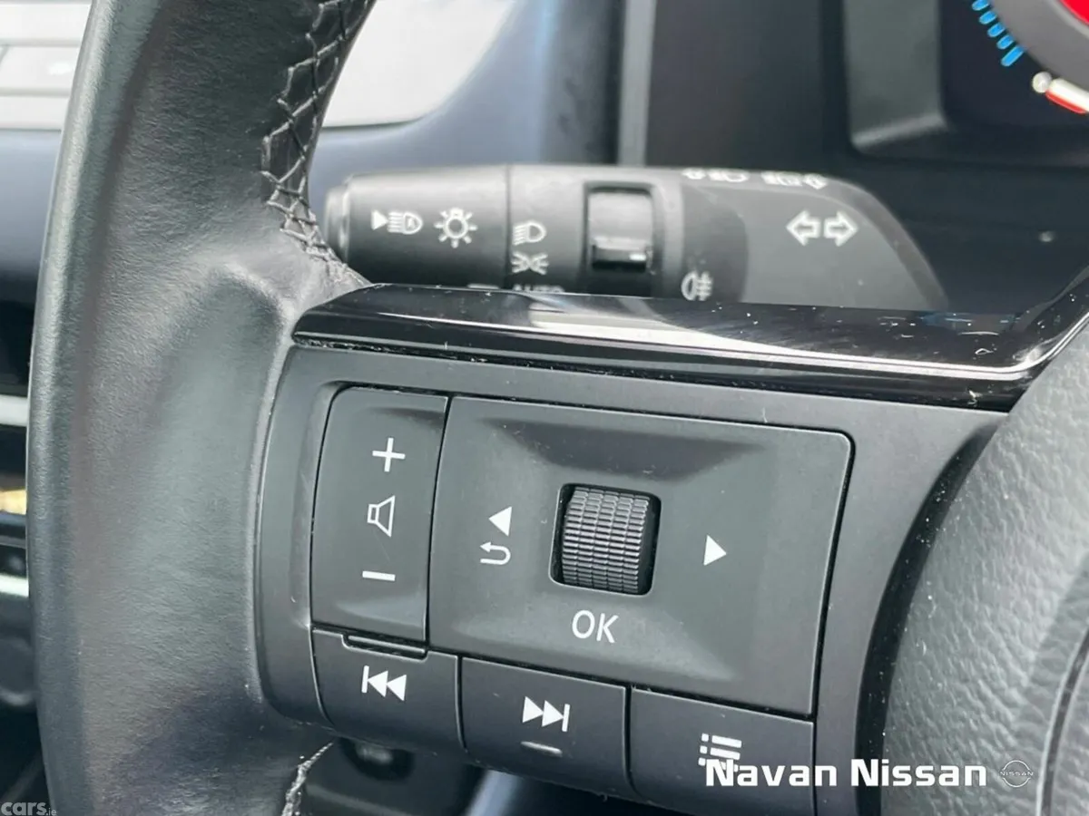 Nissan Qashqai MPV, Petrol Hybrid, 2023, Black