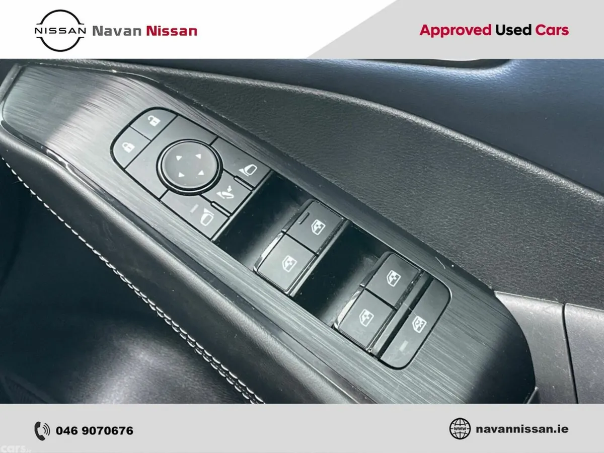 Nissan Qashqai MPV, Petrol Hybrid, 2023, Black