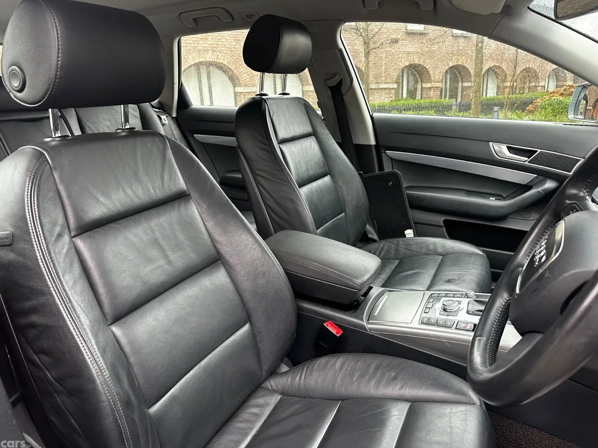 Audi A6 Estate/Jeep, Diesel, 2009, Grey