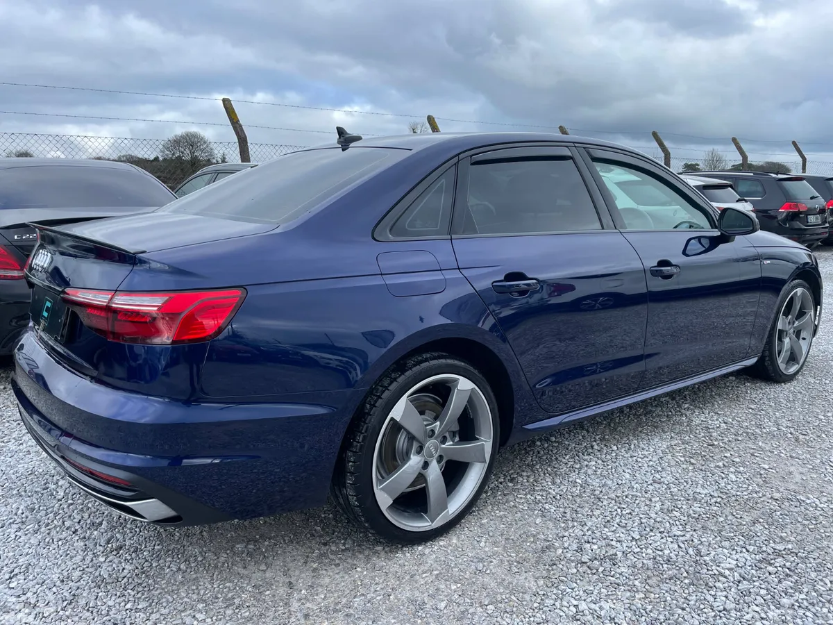 Audi A4 Saloon, Diesel, 2022, Blue