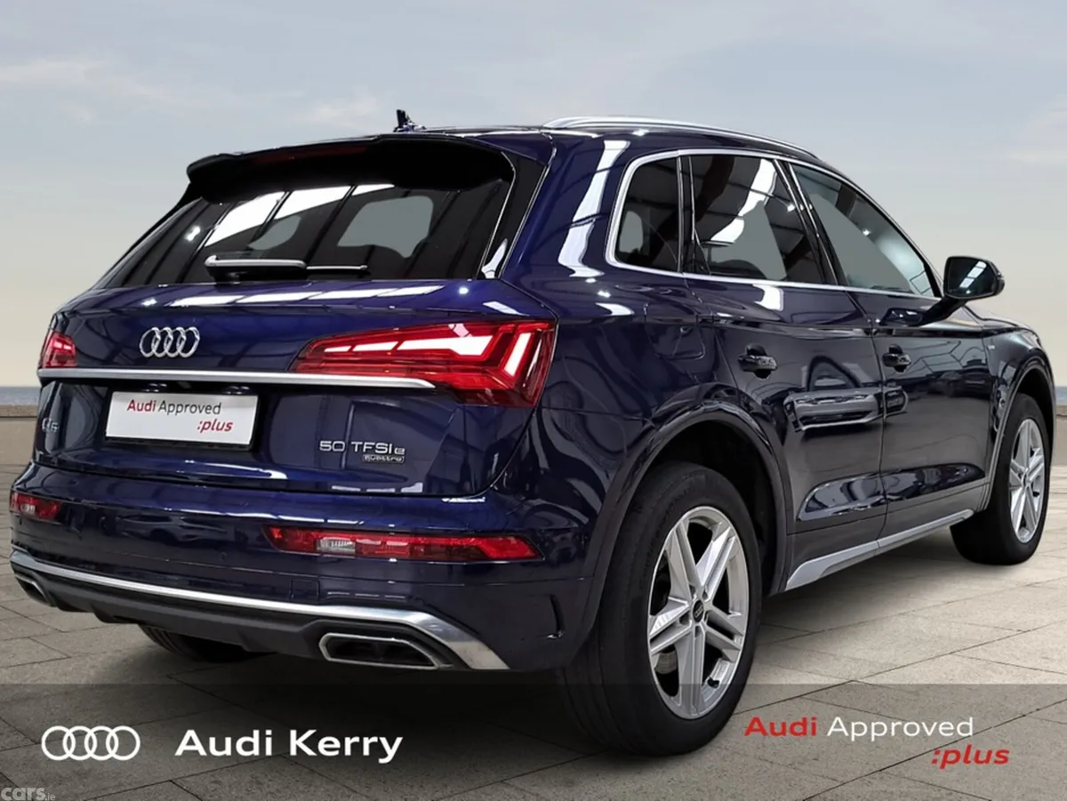Audi Q5 SUV, Petrol Plug-in Hybrid, 2024, Blue