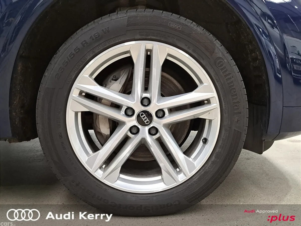Audi Q5 SUV, Petrol Plug-in Hybrid, 2024, Blue