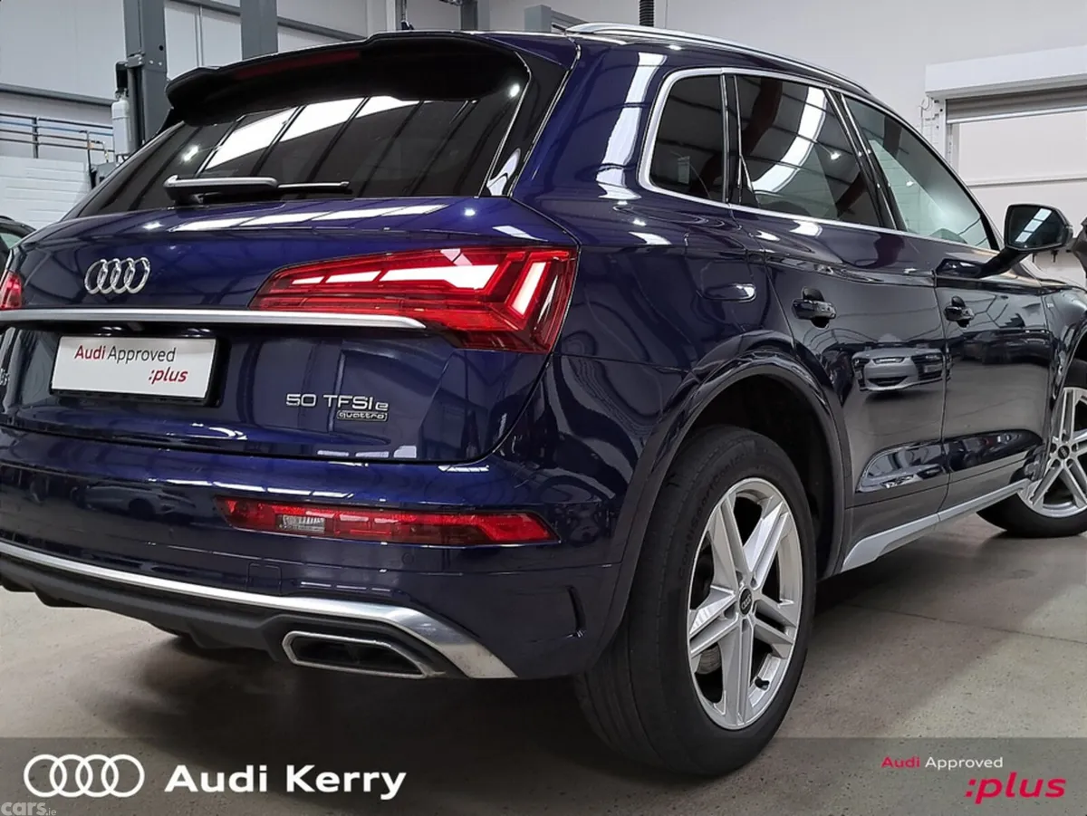 Audi Q5 SUV, Petrol Plug-in Hybrid, 2024, Blue