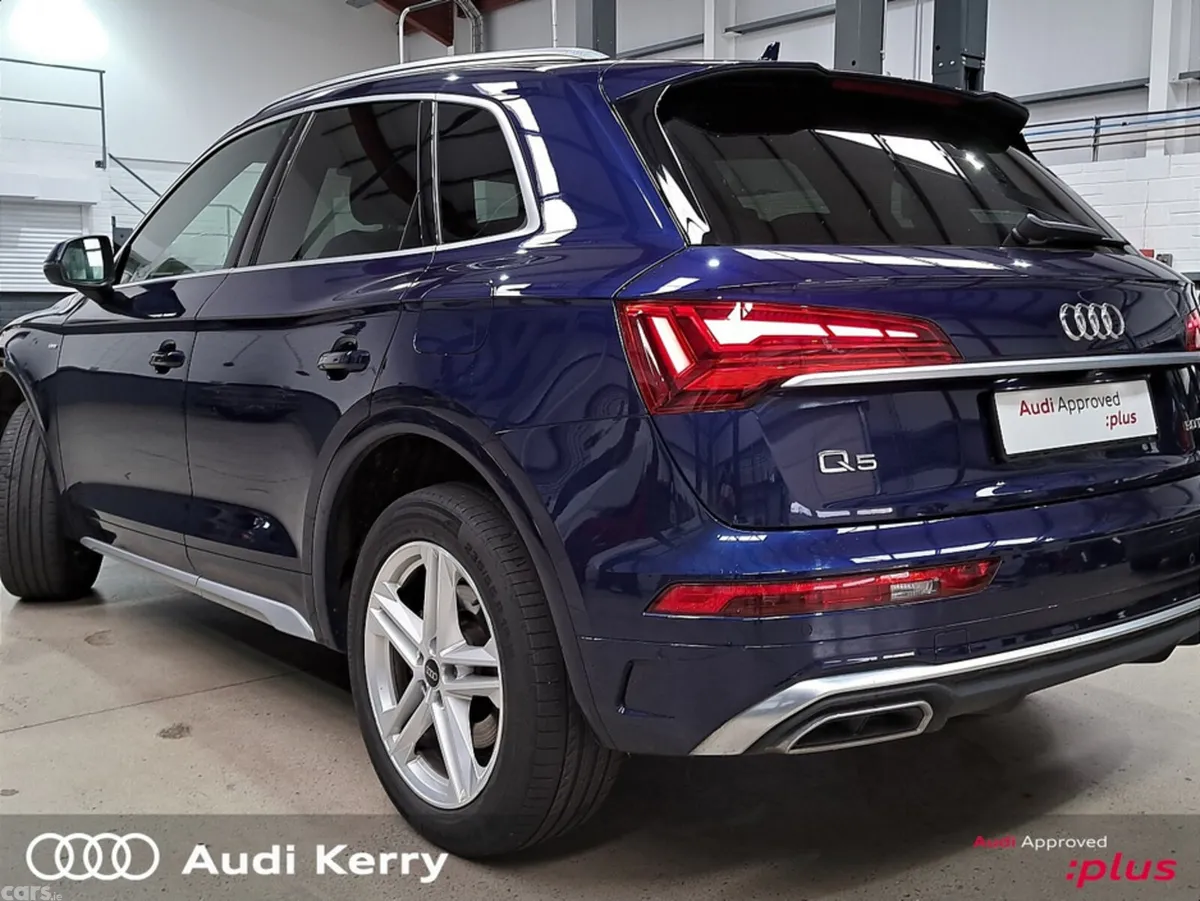 Audi Q5 SUV, Petrol Plug-in Hybrid, 2024, Blue