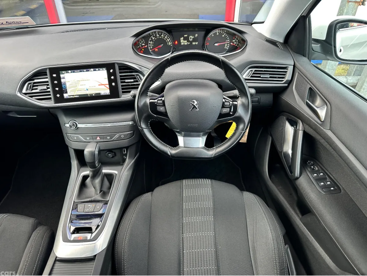 Peugeot 308 Hatchback, Diesel, 2016, White