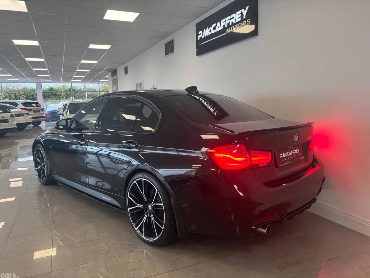 BMW 3-Series Saloon, Diesel, 2018, Black