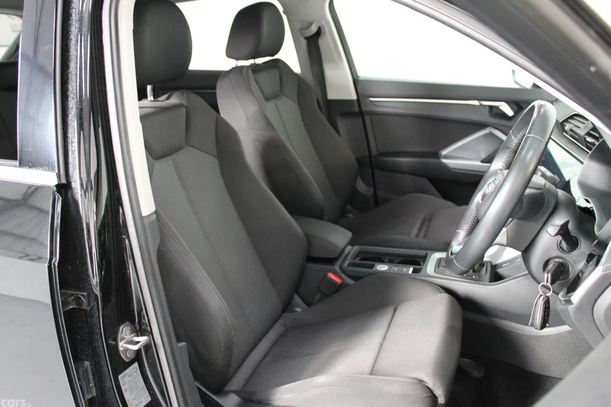 Audi Q3 SUV, Diesel, 2019, Black
