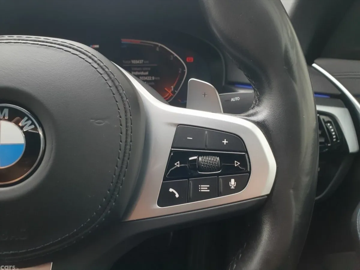 BMW 5-Series Saloon, Diesel, 2022, Blue
