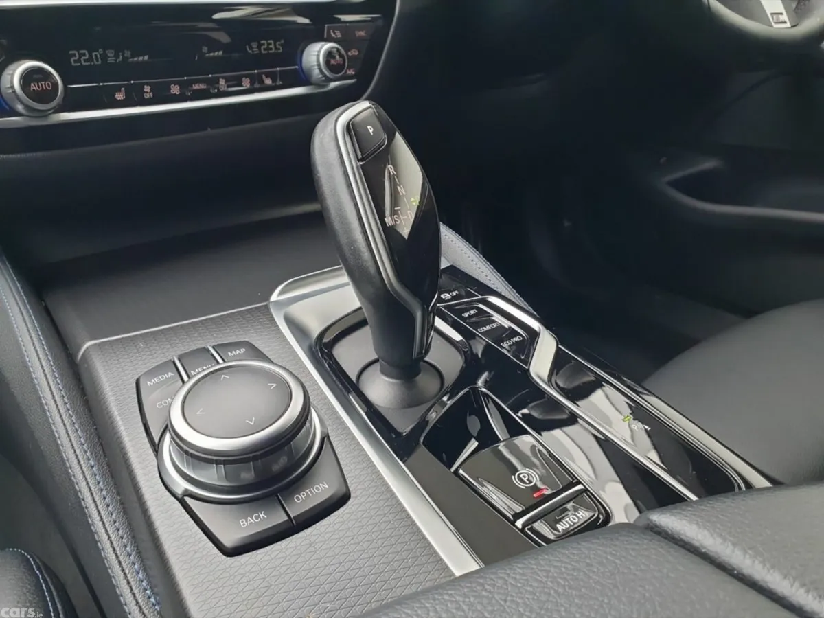 BMW 5-Series Saloon, Diesel, 2022, Blue
