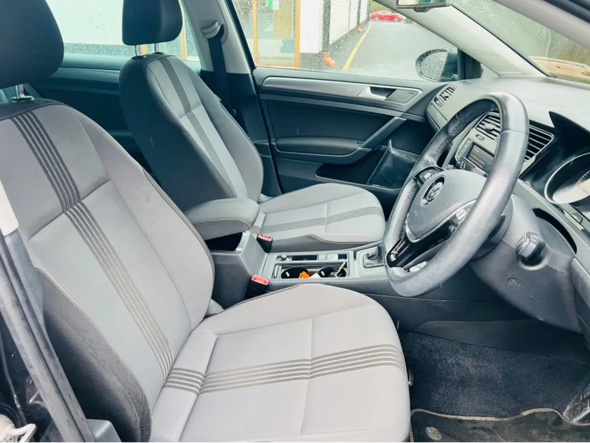 Volkswagen Golf Estate, Petrol, 2016, Grey