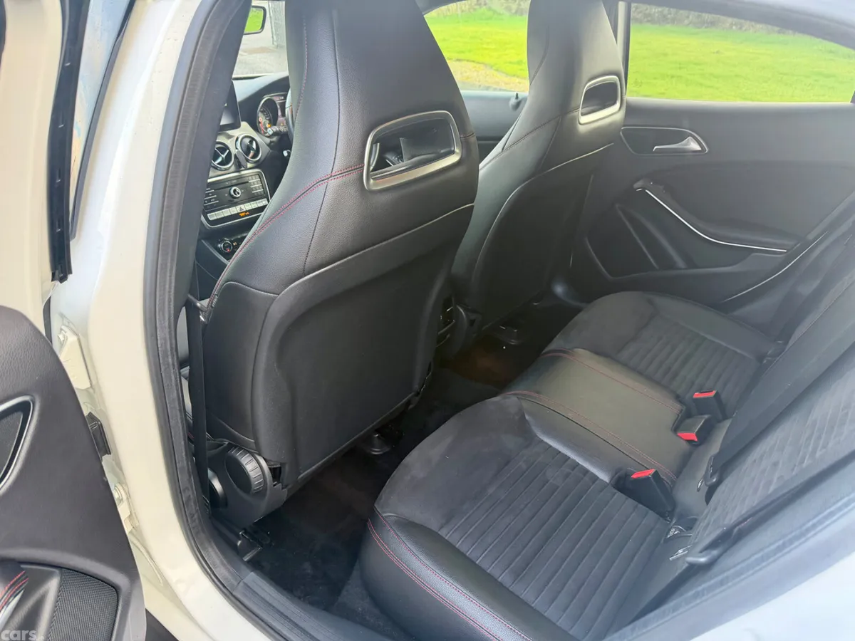 Mercedes-Benz GLA SUV, Diesel, 2018, White